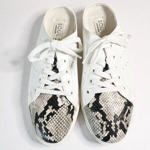 SOUL Naturalizer Slip on Mule Sneakers Faux Snakeskin Size 8.5